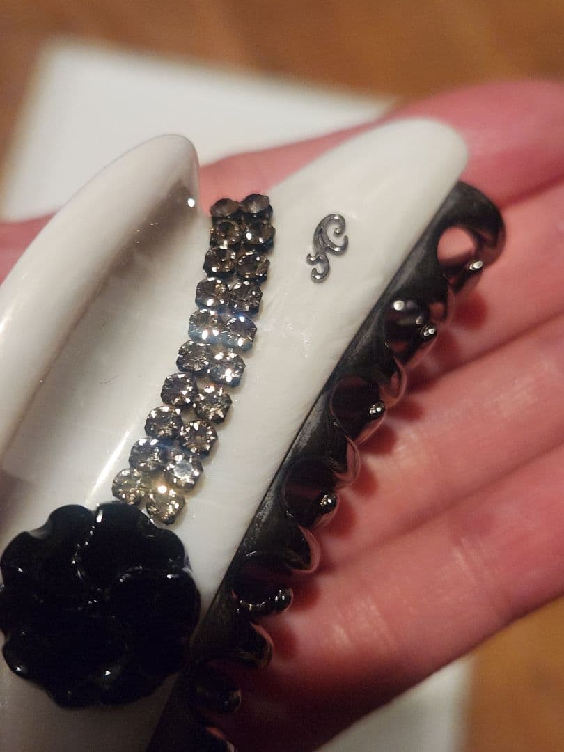 アッカ acca ヘアクリップ　巾着付き