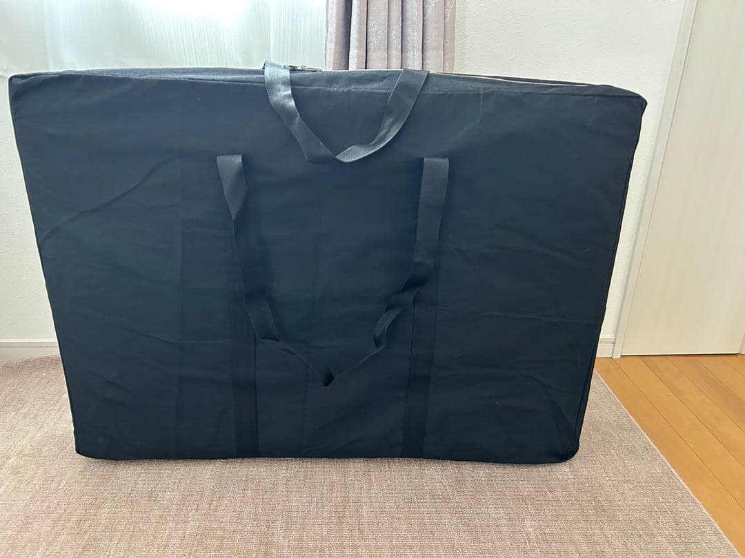 折りたたみマッサージベッド