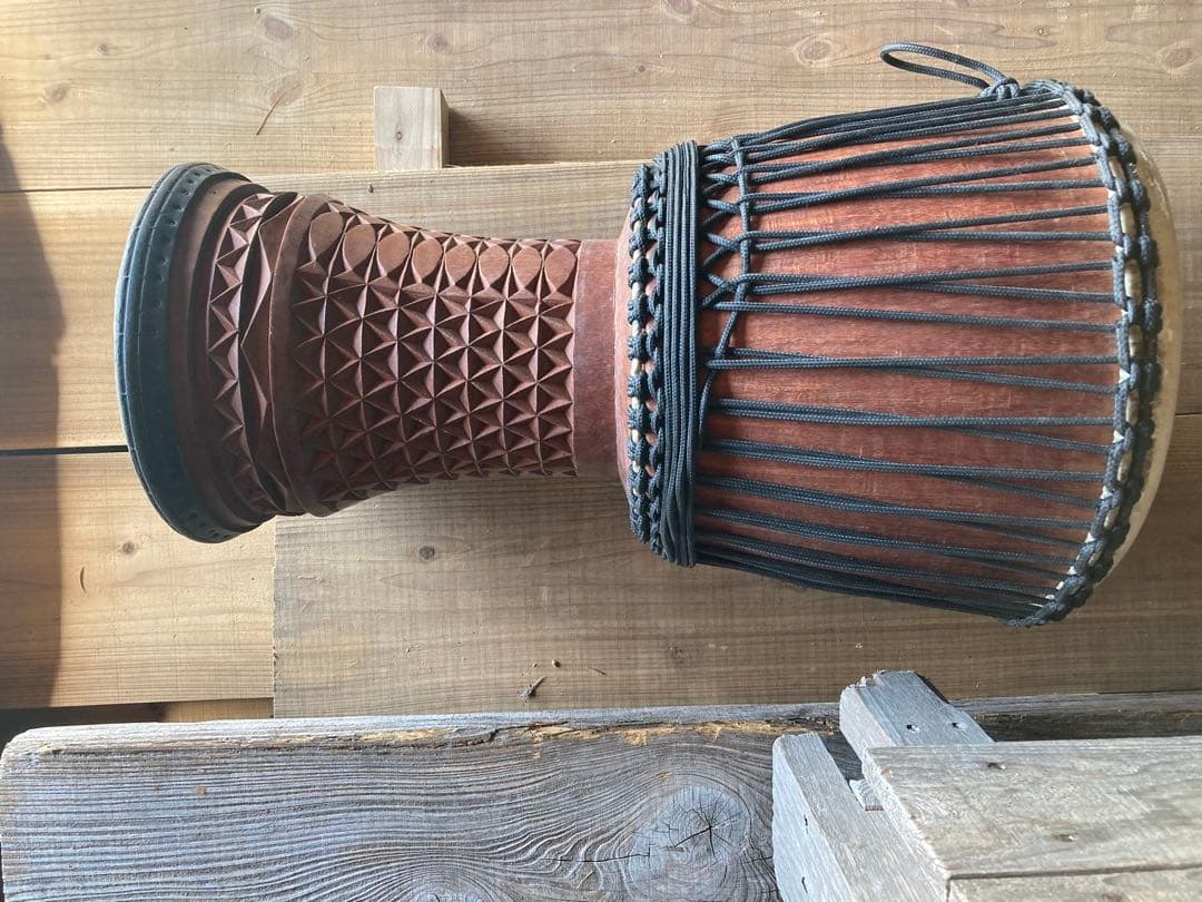 ジャンベ　ギニア　パーカッション