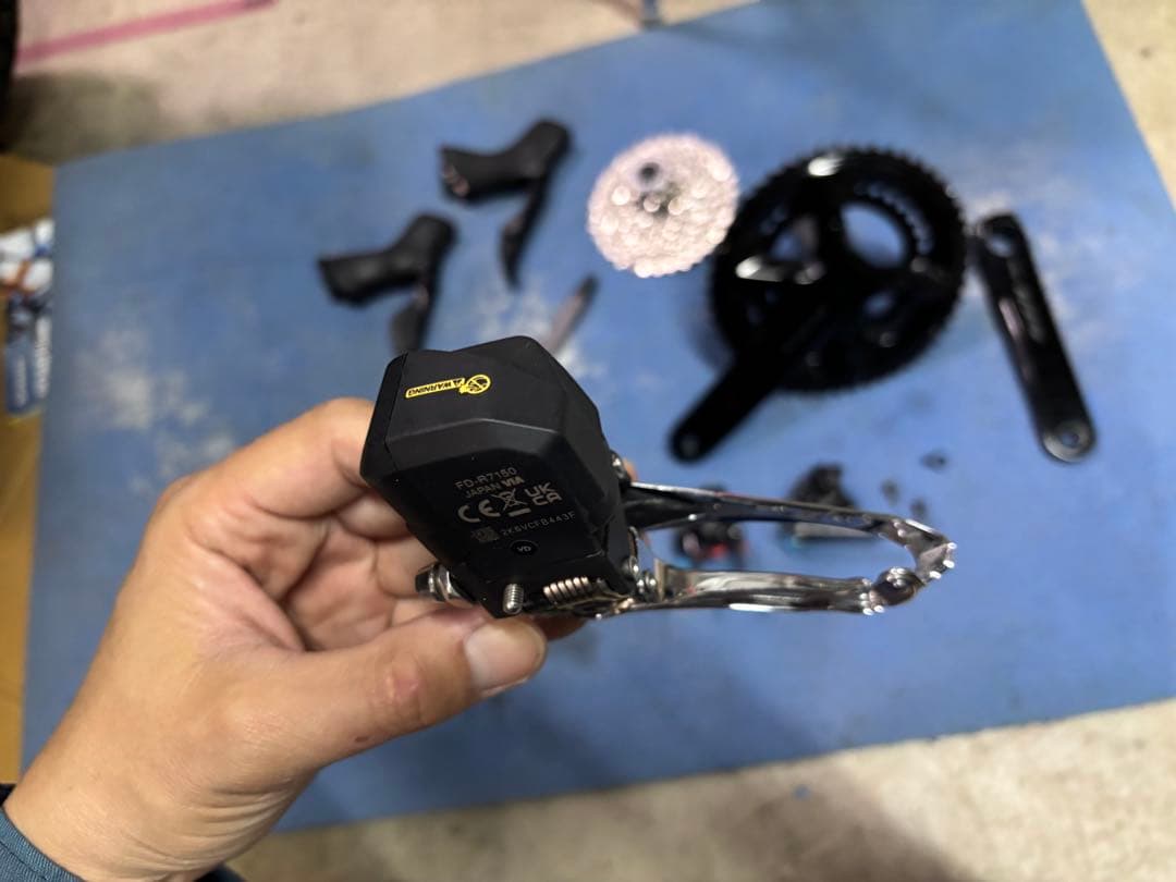 シマノ 105 Di2 12速 油圧ディスク グループセット 中古 作動確認済み