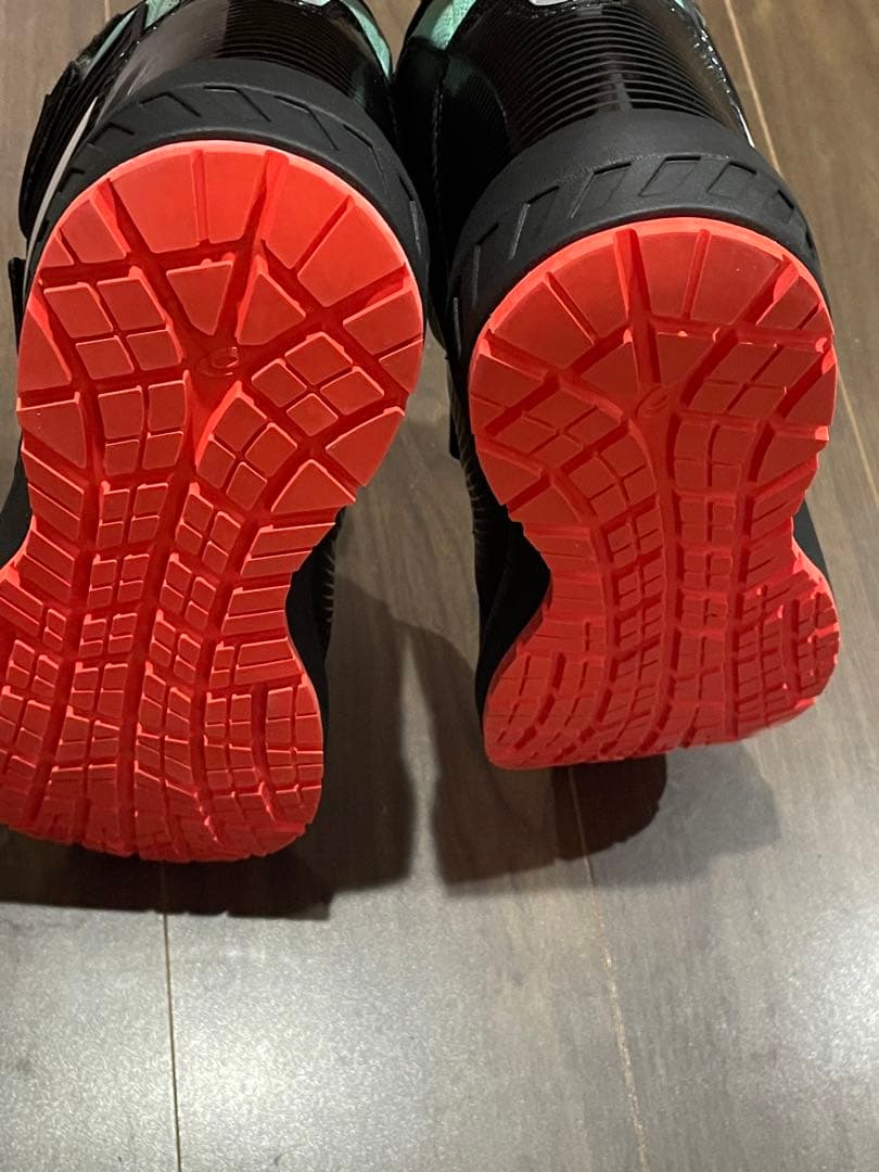 週末限定asics 限定カラー安全靴 ブラック/ミント ハイカット27.0cm