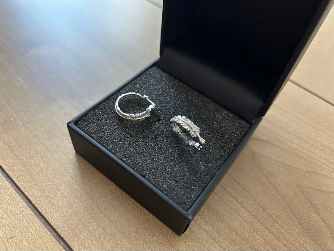 avalanche アバランチ　フェザー　ピアス