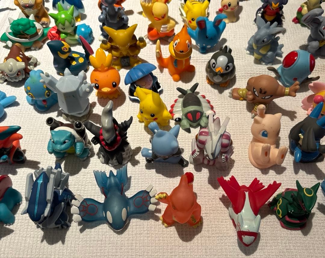 ポケモン　レトロ　フィギュア　ゆび人形　143体セット