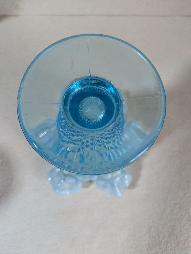 フェントン　ブルーオパルセント ホブネイル フリル　フラワーベース