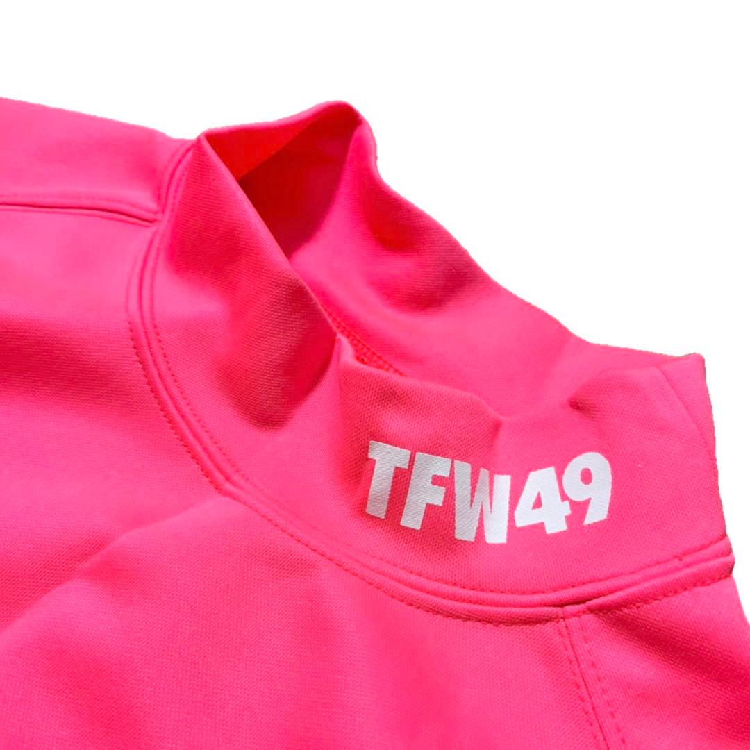 TFW49 モックネック 長袖 ネオンピンク