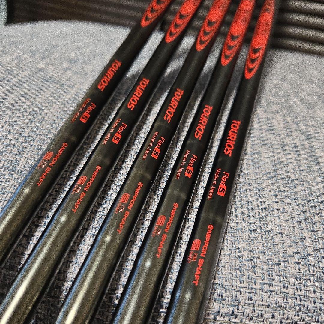テーラーメイド レッドブル限定N.S Pro Modus 105アイアンシャフト