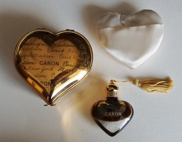 未使用★CARON・キャロン香水★The Heart of CARON