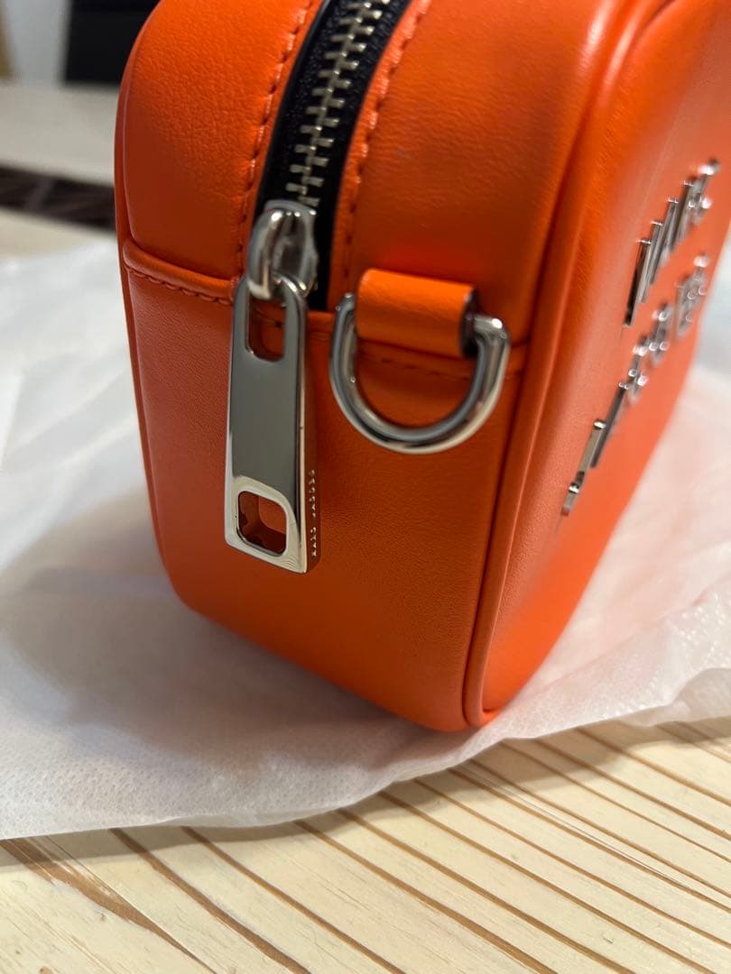 MARC JACOBS オレンジ ポーチ