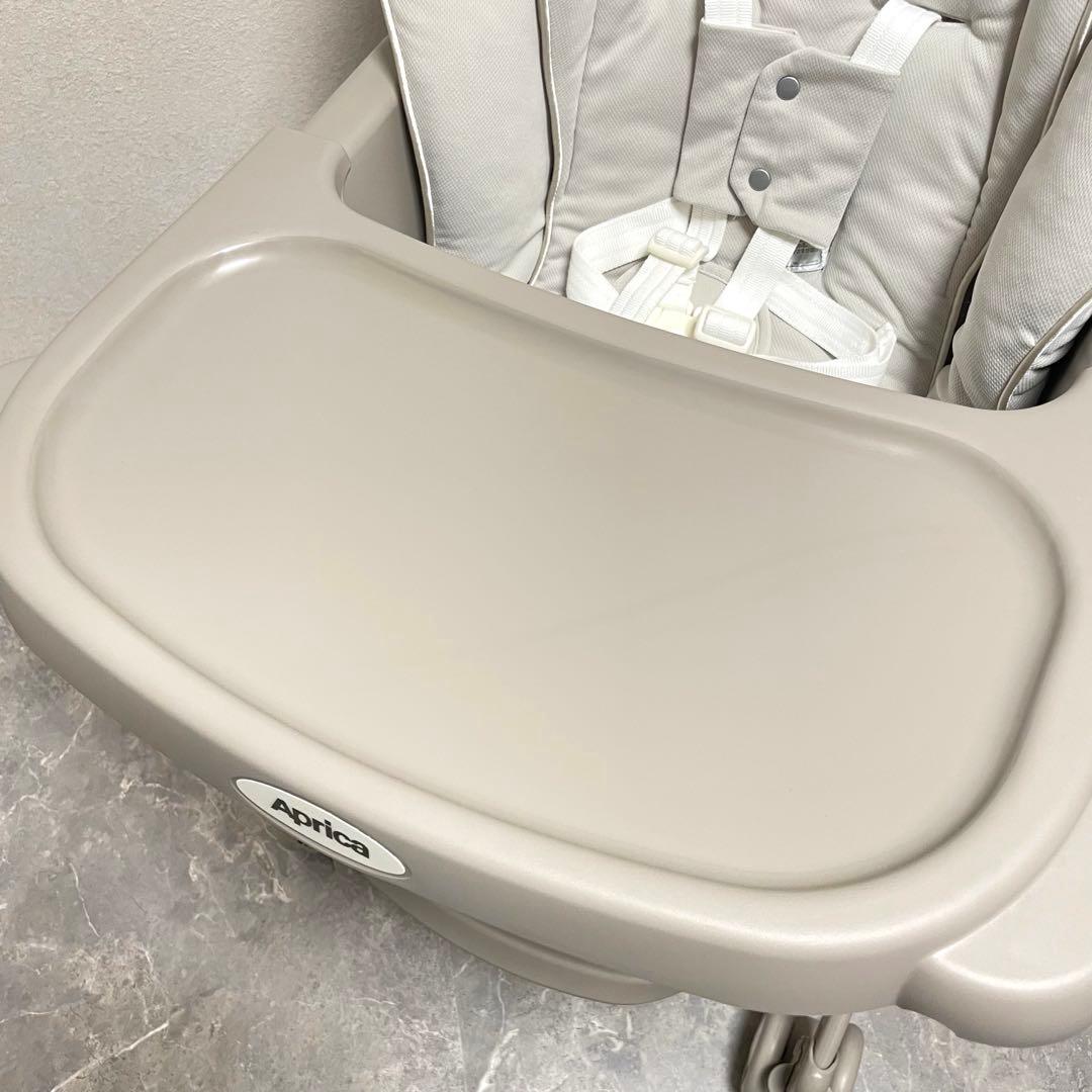 【美品】アップリカ ユラリズム スマート プレミアム　ハイローチェア