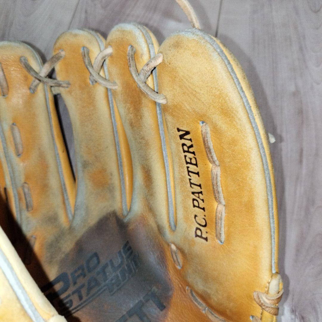 ZETT PROSTATUS 軟式グローブ イエロー　ピッチャー用