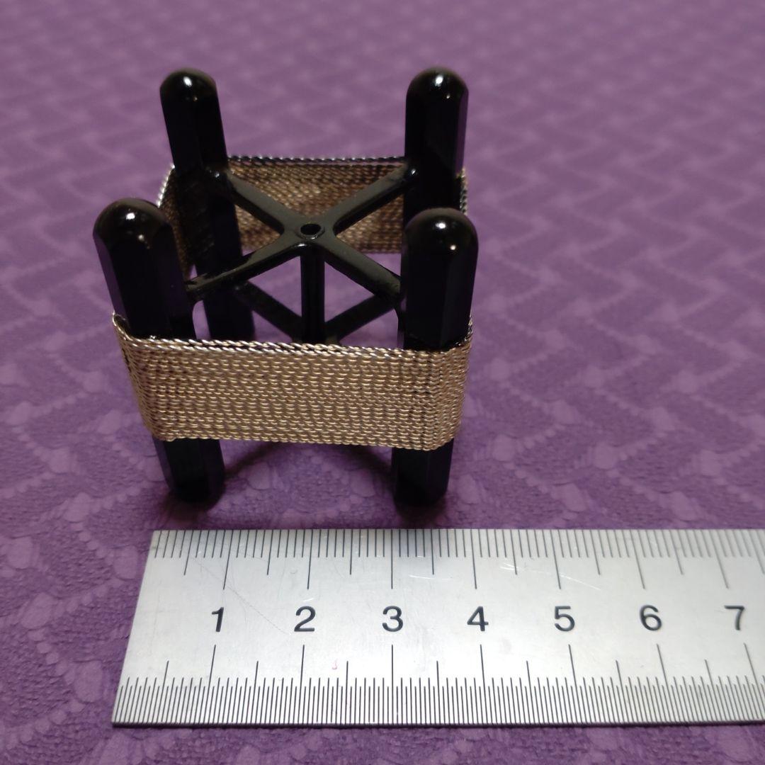 値下げ　黒漆銀練糸巻　蓋置　井波慶州作