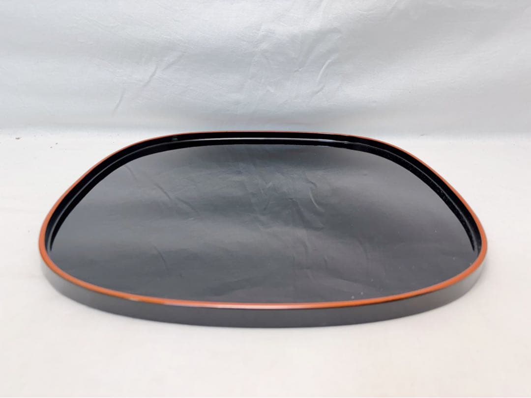 ほぼ未使用 懐石道具 胴張形 黒塗り縁紅 会席膳 5客揃 懐石盆 銘々盆 元箱