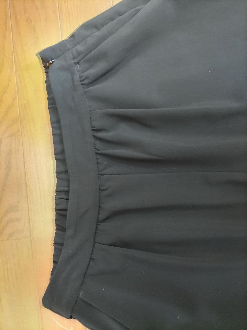 ミズイロインド、ワイドパンツ