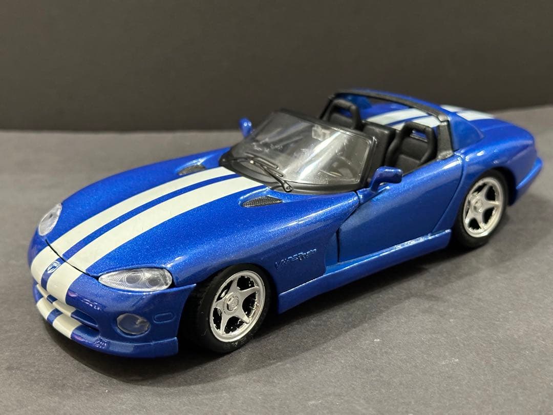 ダッチ　バイパー　1/24マイスト ダイキャスト