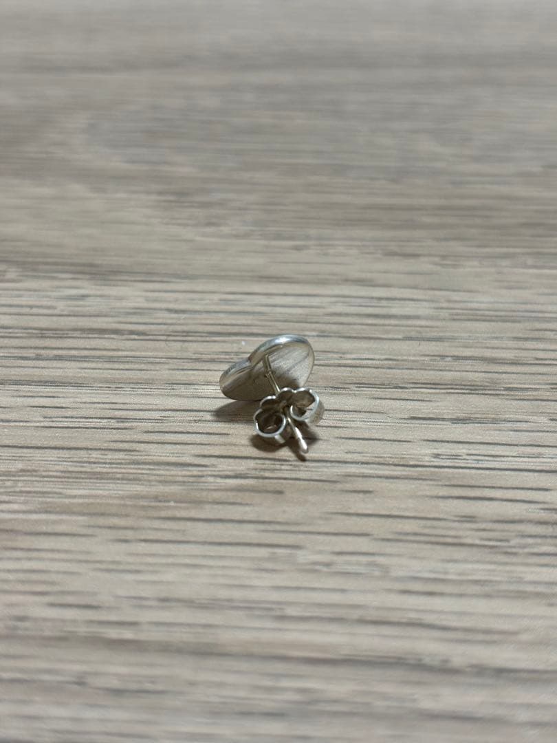 TIFFANY ティファニー　ハート タグ スタッド ピアス　片耳