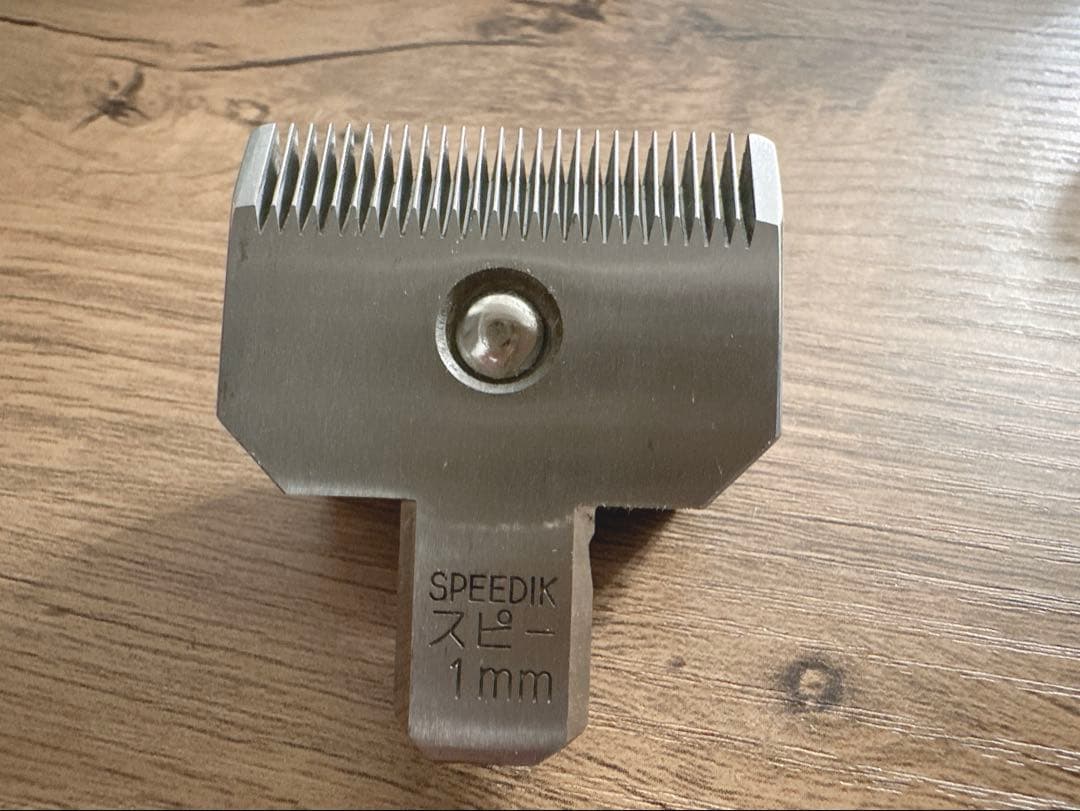 TAPIO 電動クリッパー SP-38 赤 1mm替刃付