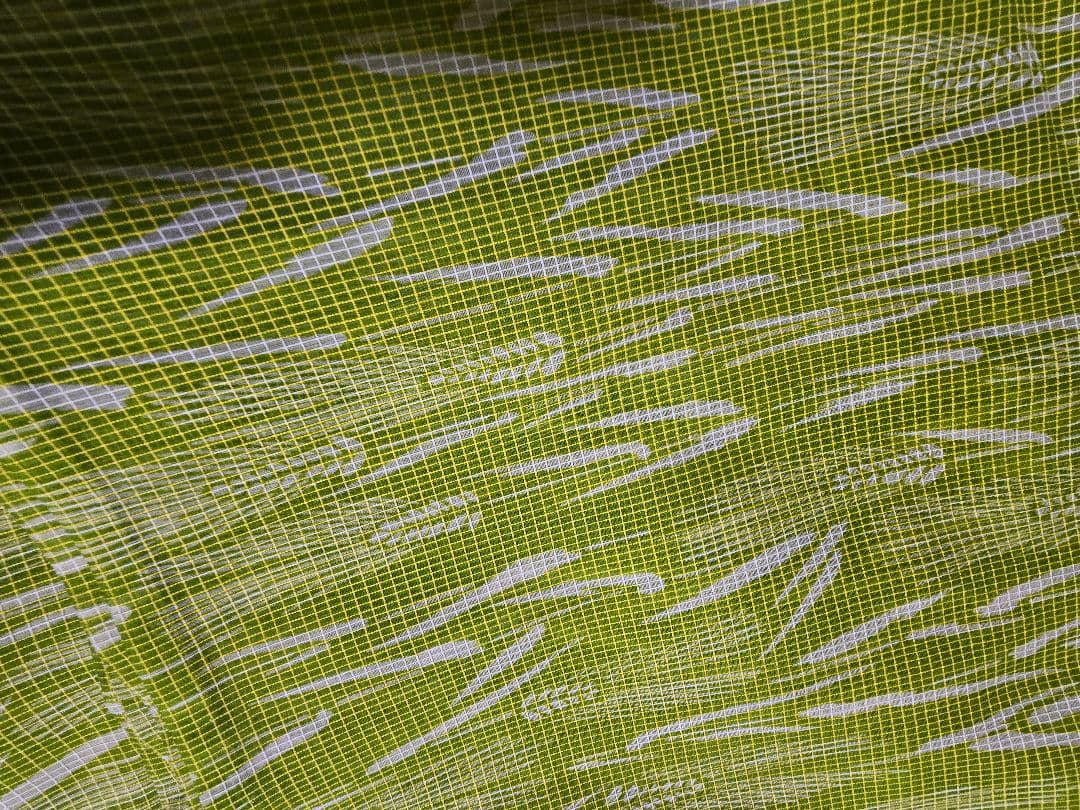 ラストスパート20日に取下。日本橋竺仙 絹紅梅 縁起の善い麦穂柄 鮮やかな黄緑色