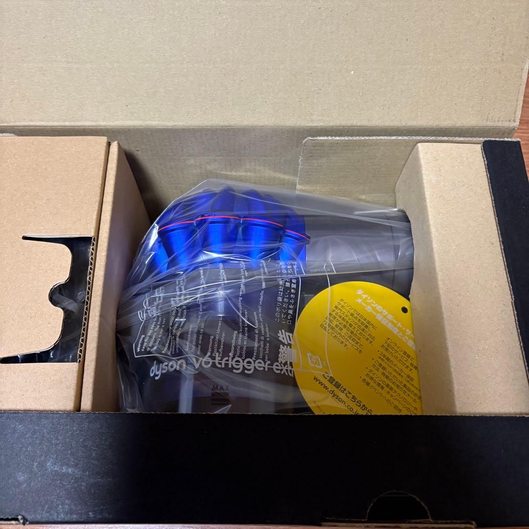 dyson v6 スティッククリーナー本体　新品