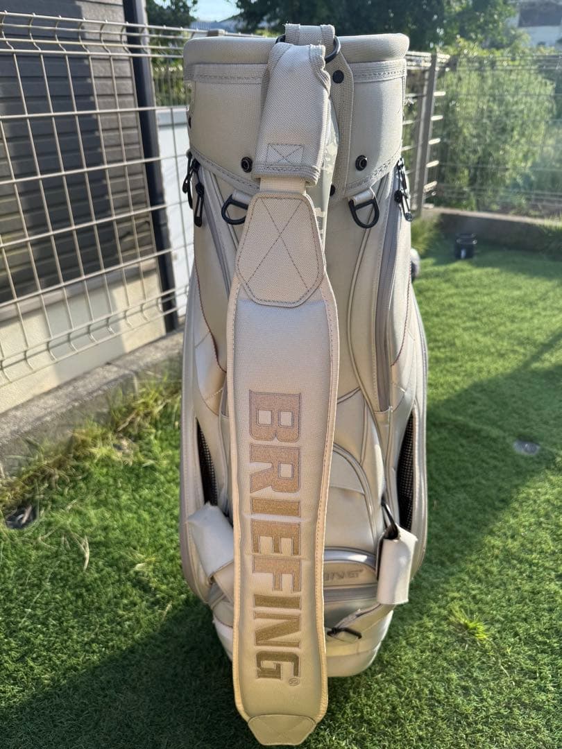 BRIEFING キャディバッグ ホワイト