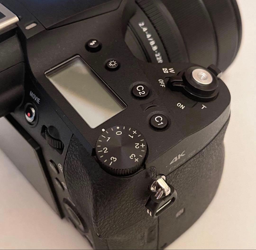 デジタルカメラ sony rx10m4