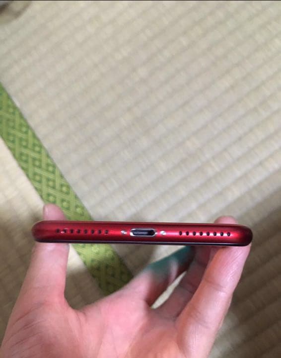 SIMフリー　iPhone8 plus 64GB レッド