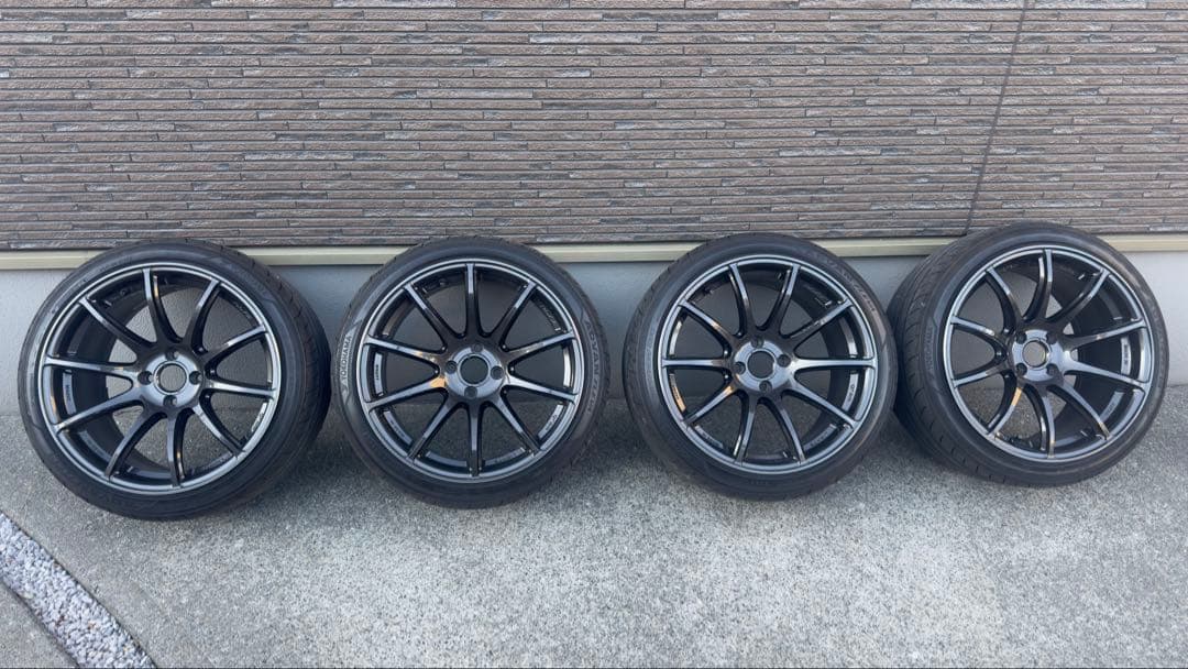 美品 廃盤品RAYS 57トランセンド 17インチ 8.5J