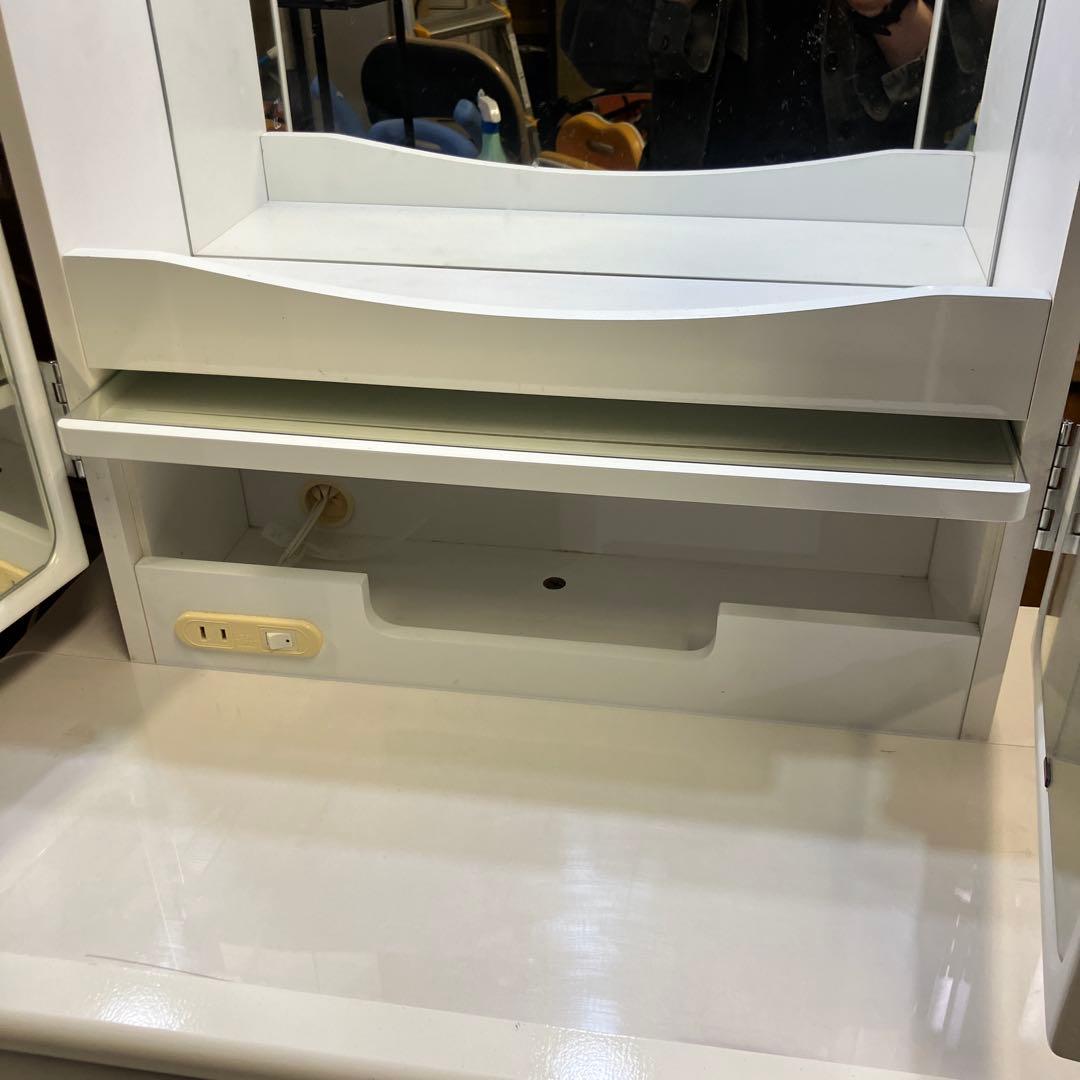 ニトリ 三面鏡 鏡台 椅子セットドレッサー 白 北欧風 洋風