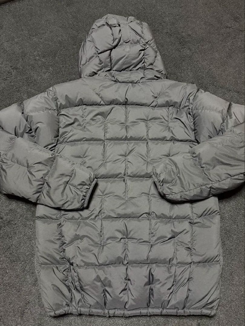 mont-bell ネージュダウンパーカー