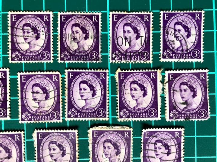 エリザベス女王切手 ブルー系 43枚