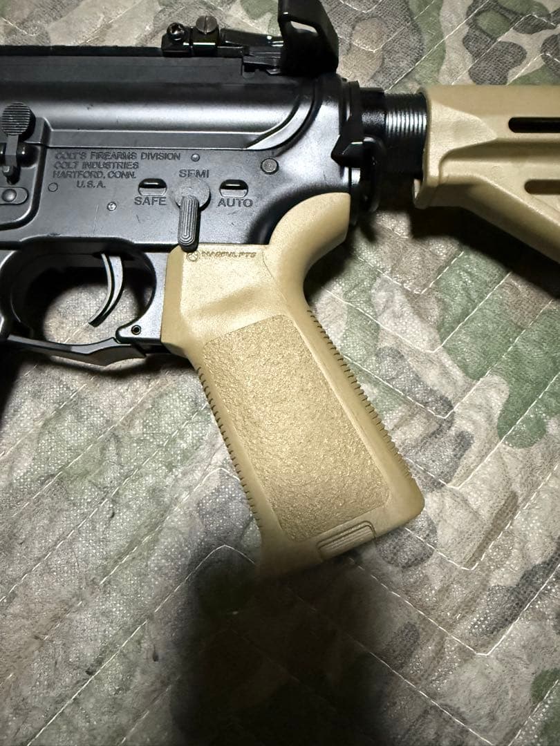 東京マルイ m4 crw hc magpul