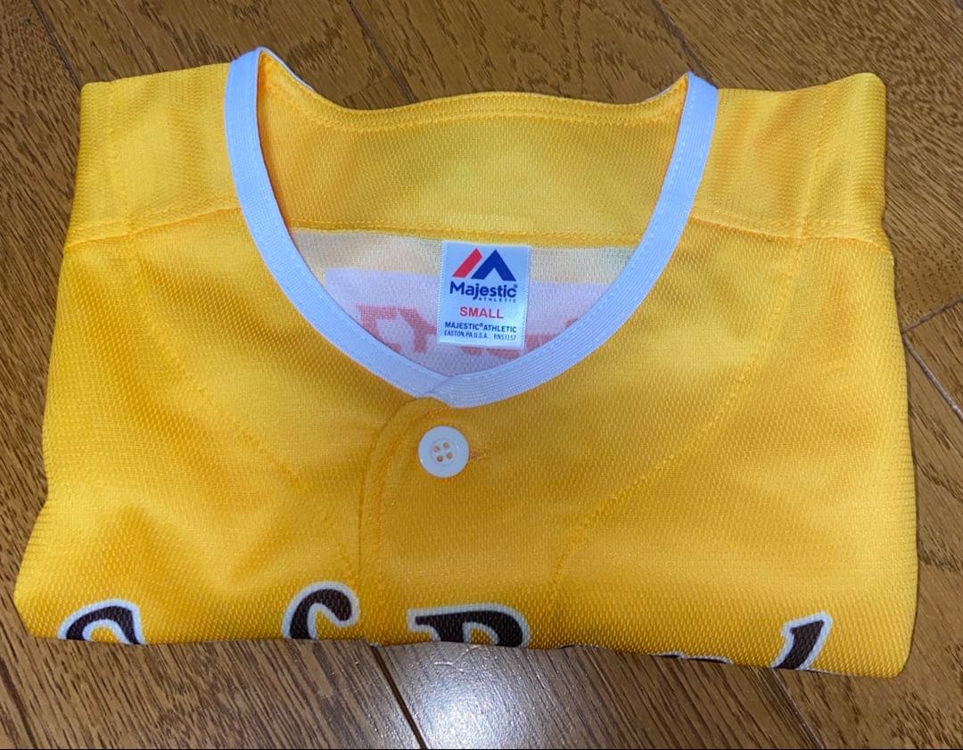 ソフトバンクホークスユニホーム選手直筆サイン入り