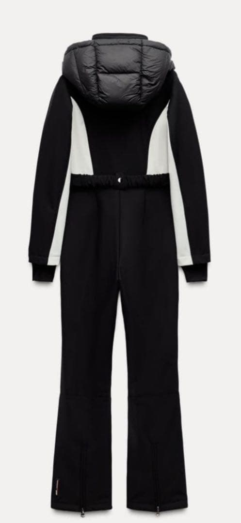 ZARAスキーウェア　スーツ