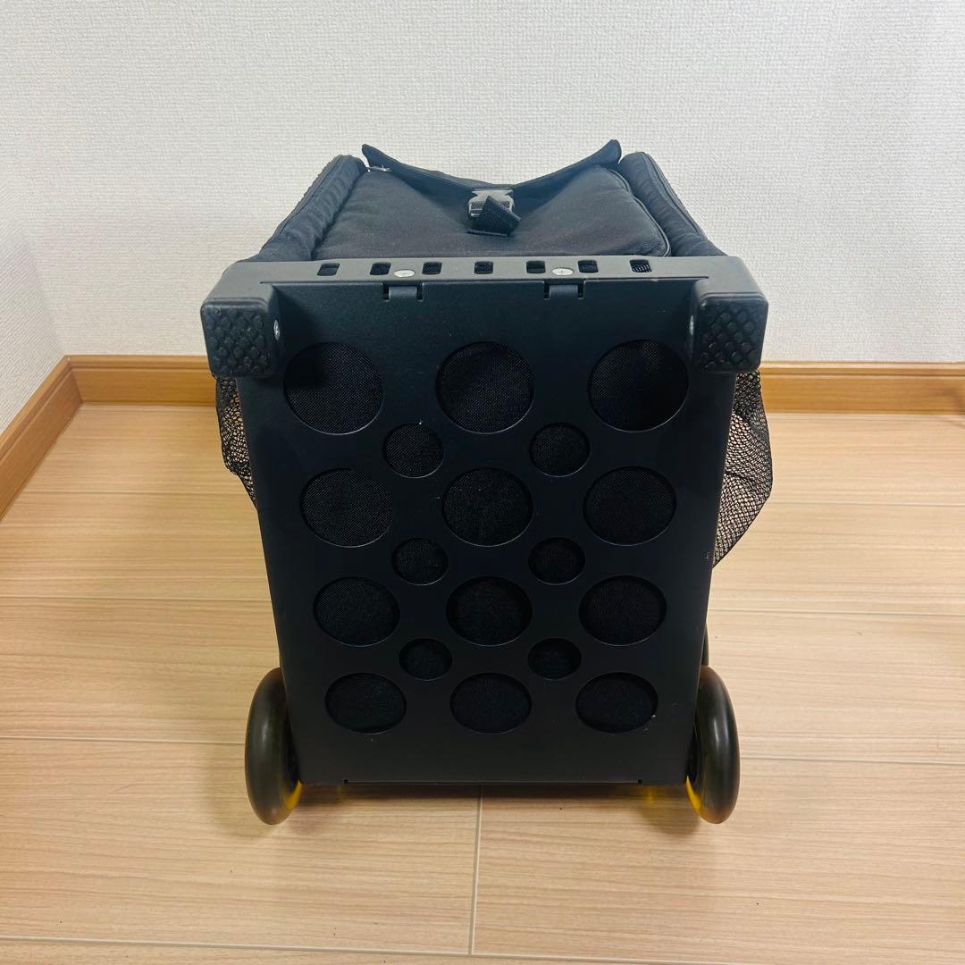 ZÜCA ズーカ　ブラック 座れる　キャリーケース　人気