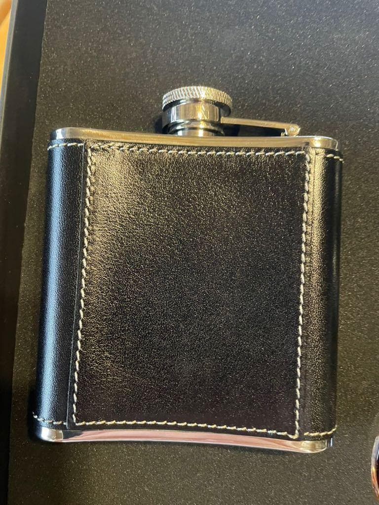 ヘネシーXO/ ZENITH 150rh Anniversary スキットル付属