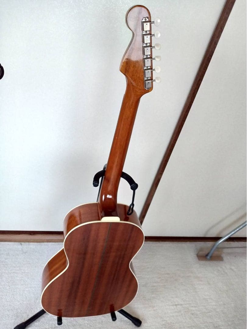 Fender Catalina 花子アコースティックギター(ハードケース付き)