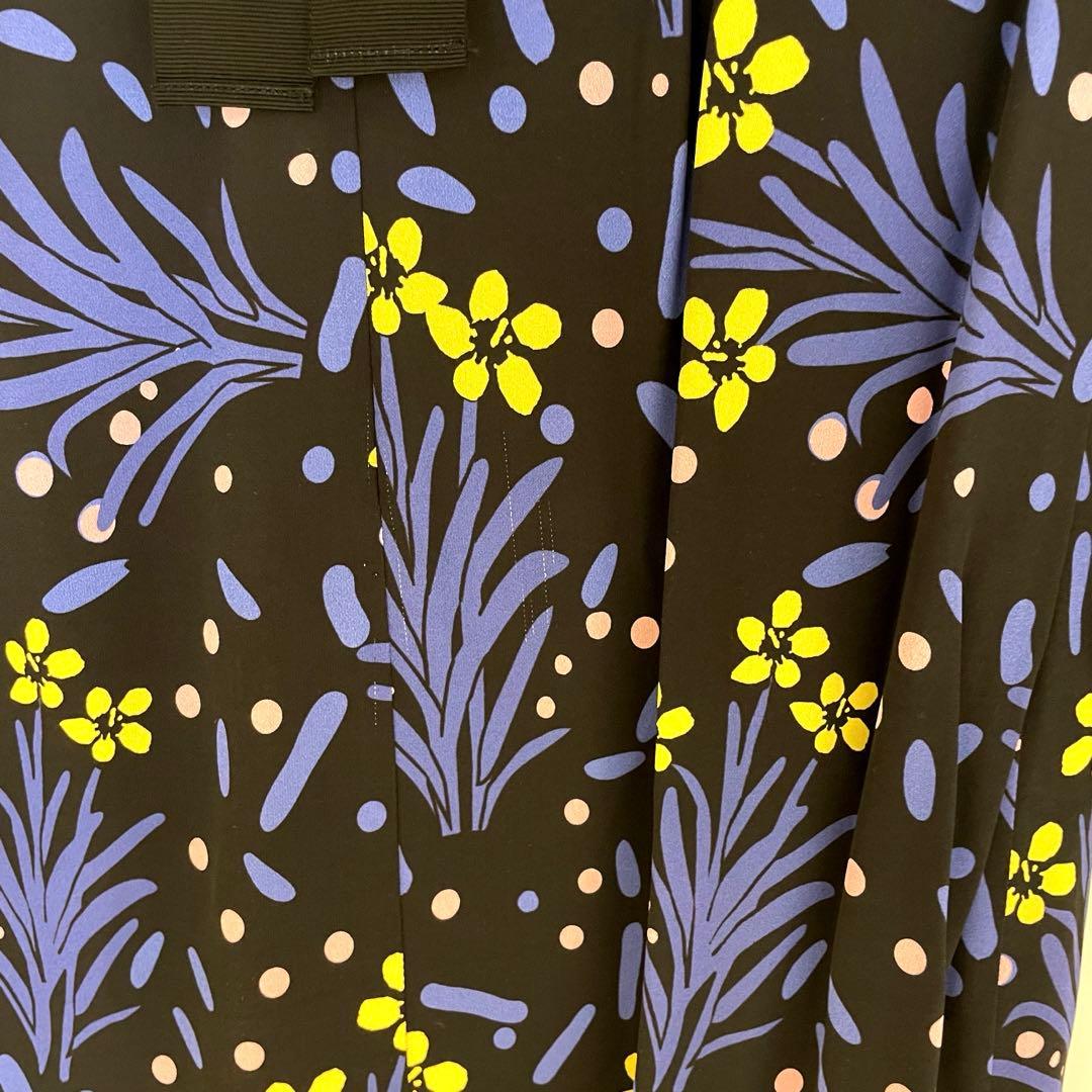 SelfPortrait花柄バックオープン ミニワンピース