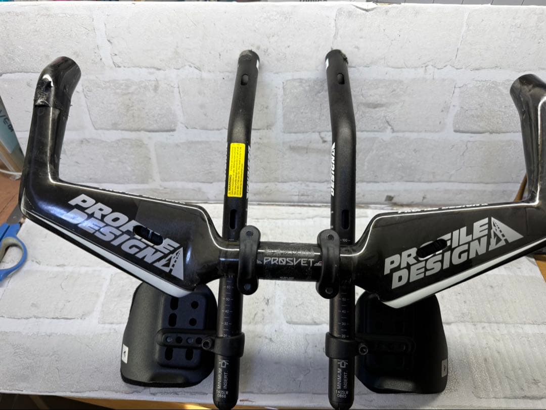 プロファイルデザイン　PROSVET T4 TTバイクカーボンハンドル