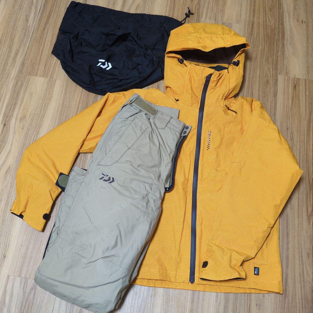 Daiwa レディース　防寒フィッシングスーツレインマックス Mサイズ オレンジ