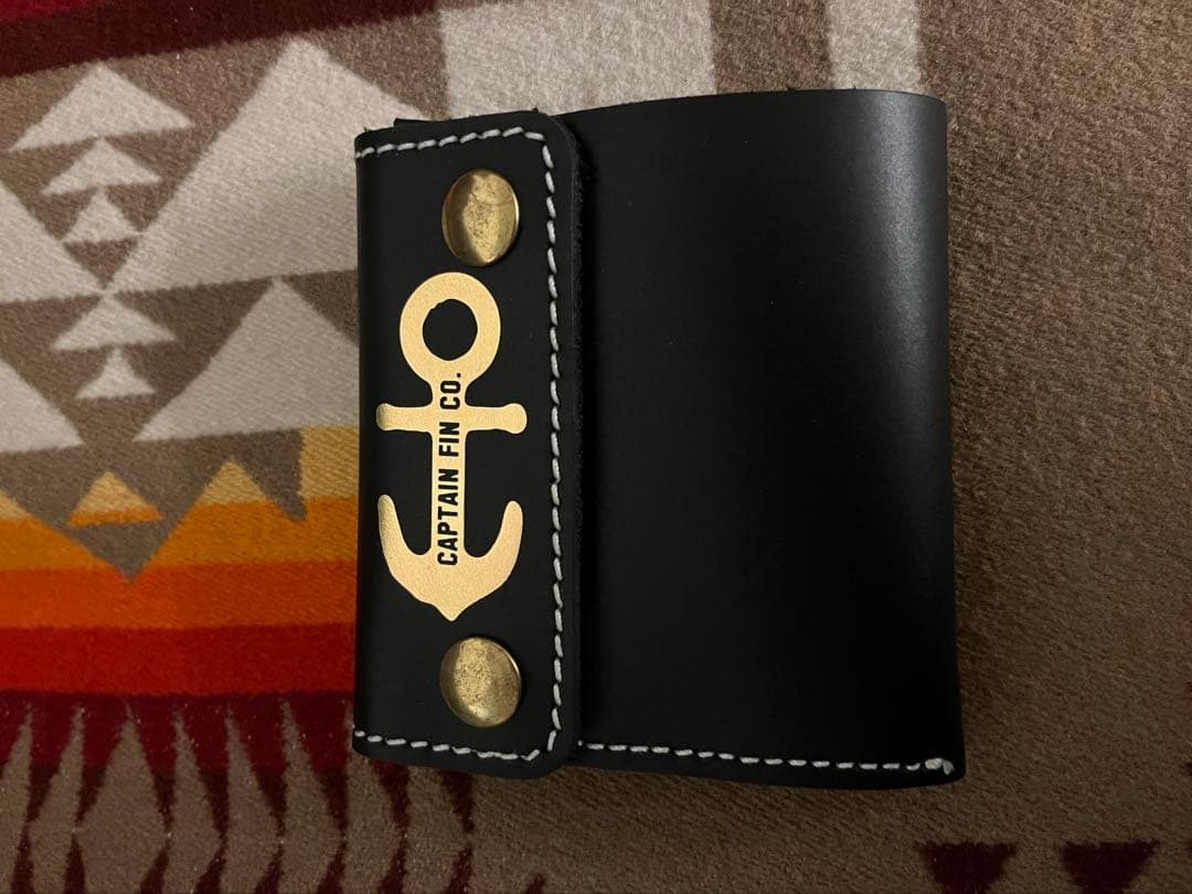 新品箱付き　キャプテンフィン　牛革　折り畳み財布　ウォレット　ブラック