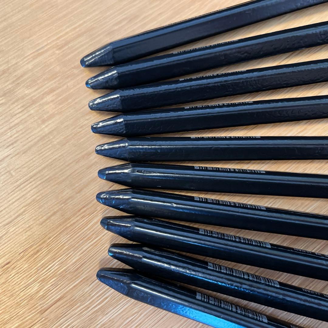 スノーピーク ユニットギアバッグ110とソリッドステークデルタ 40 10本