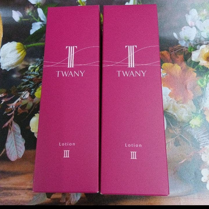 新発売！トワニーローションN Ⅲ とてもしっとり　レフィル　2点セット
