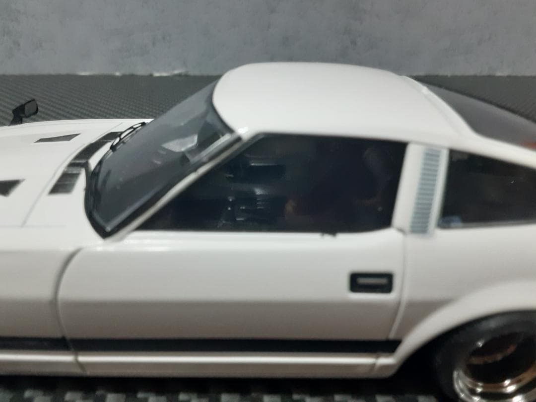 Hachette 1/24 フェアレディ280Z-L カスタム改 ローダウン