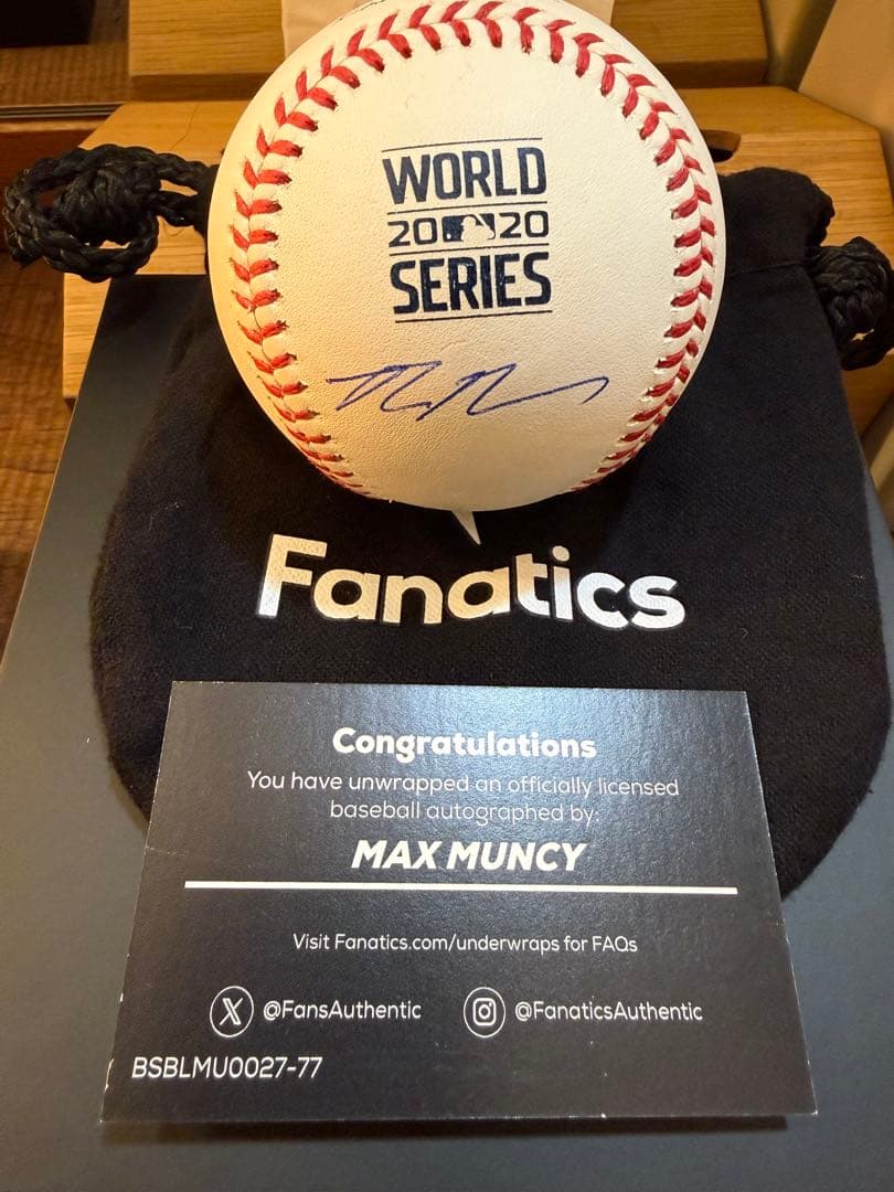 MLBドジャース2020年ワールドシリーズ球　マックス・マンシー直筆サインボール