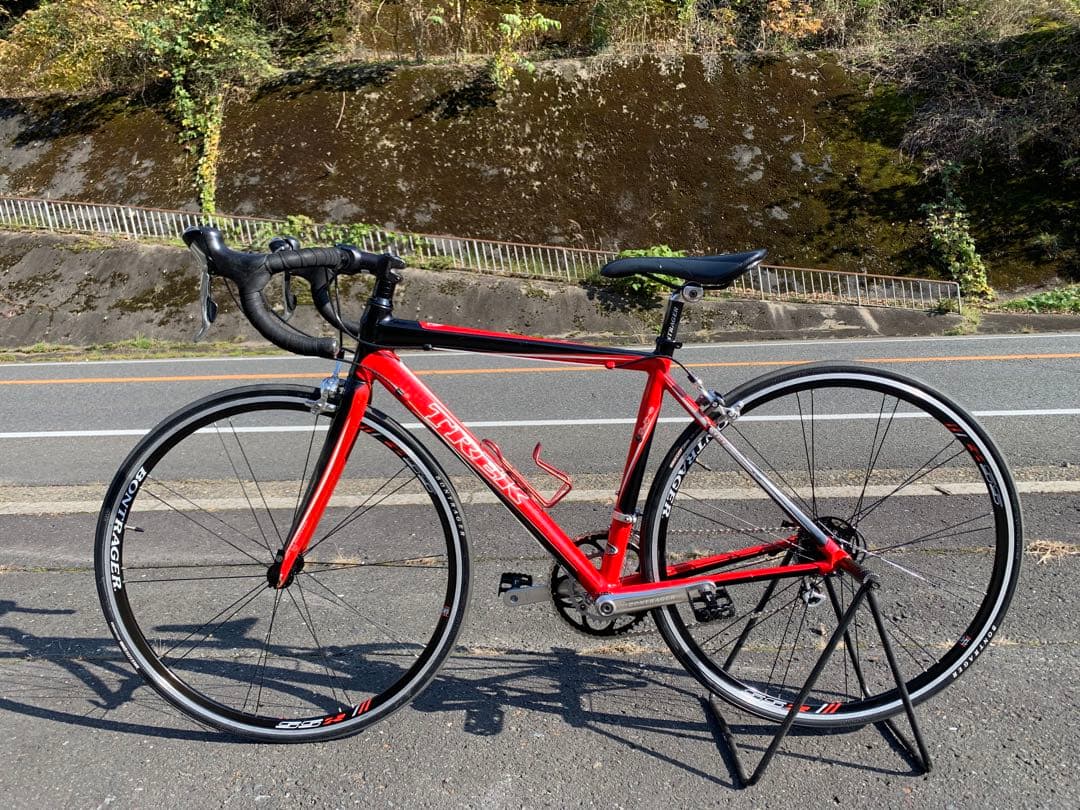 【即乘】送料無料TREKカーポンロードバイクRACE BONTRAGER 18速