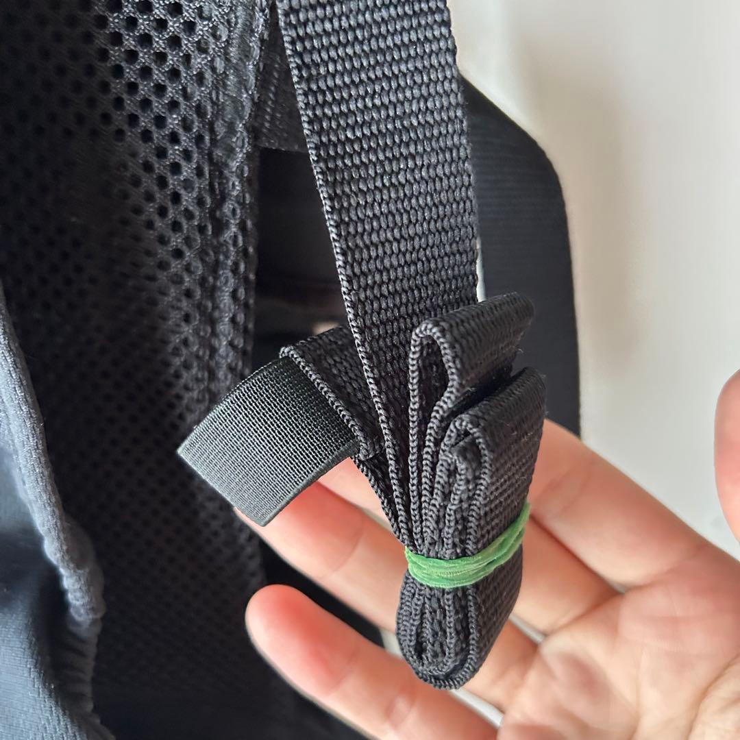 【美品・付属品完備】アップリカ ラクリス 抱っこ紐 ブラック 2024年購入