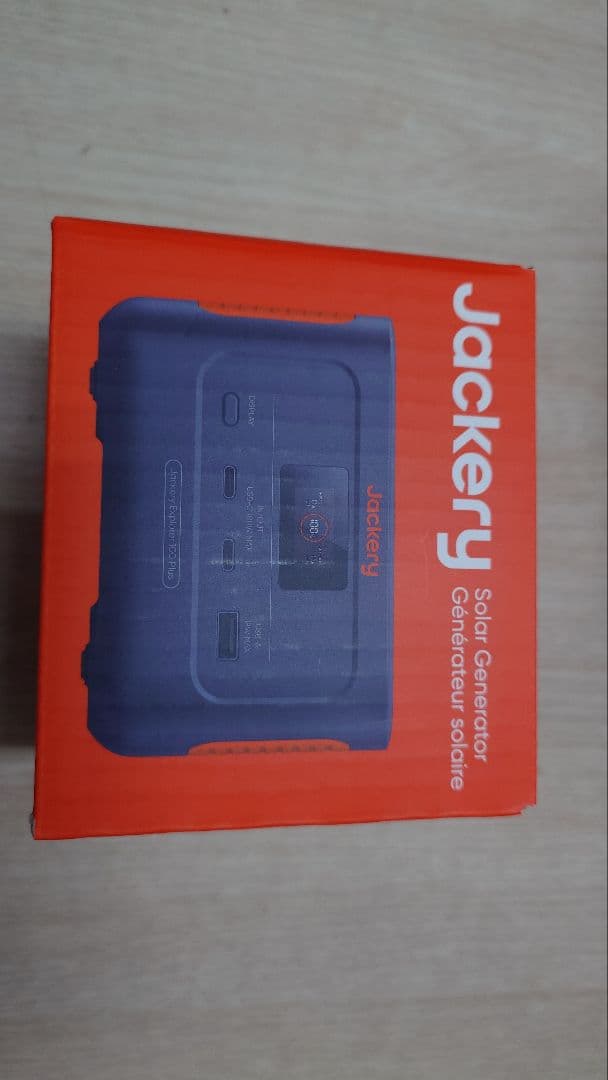 Jackery Explorer 100 Plus ポータブルソーラー発電機