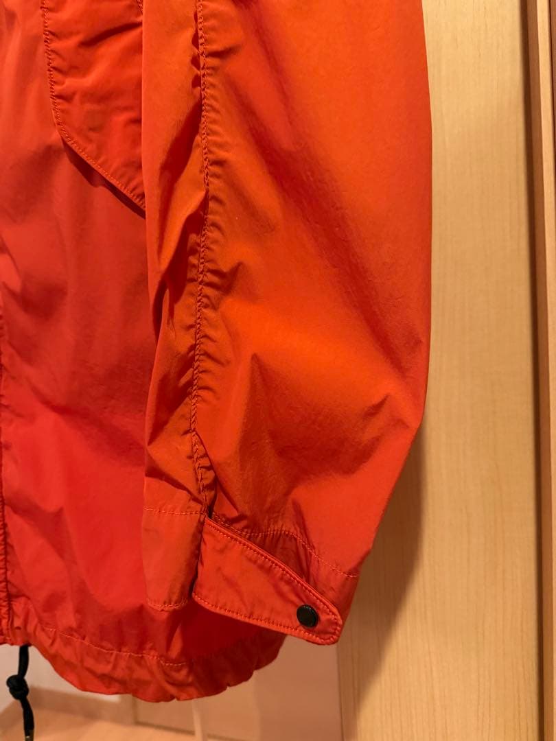 C P COMPANY フード付きナイロンジャケット