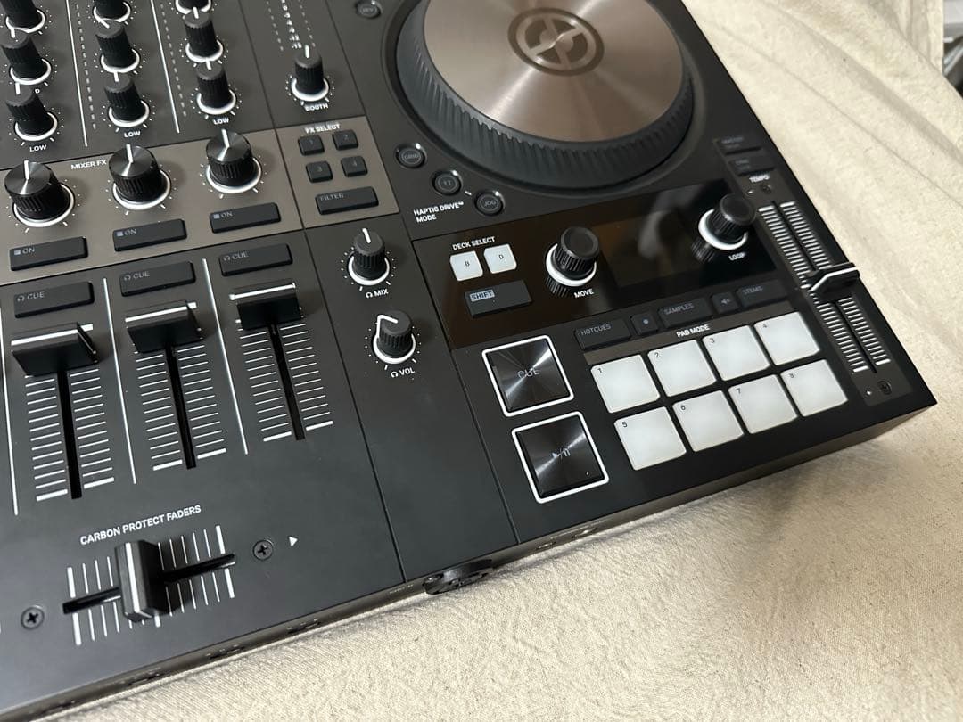 DJ機材 TRAKTOR KONTROL S4 MK3