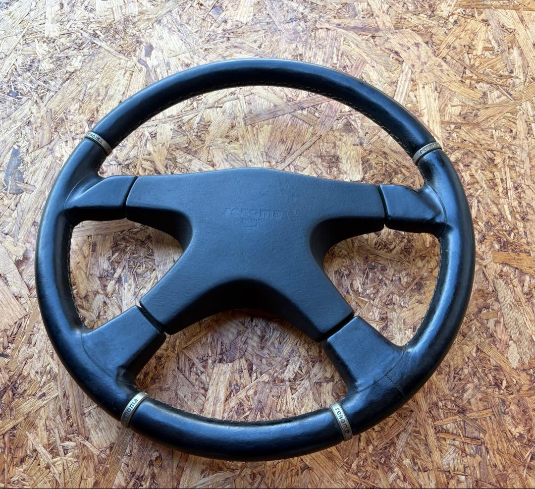 レノマ　レザーステアリング 4スポーク 黒