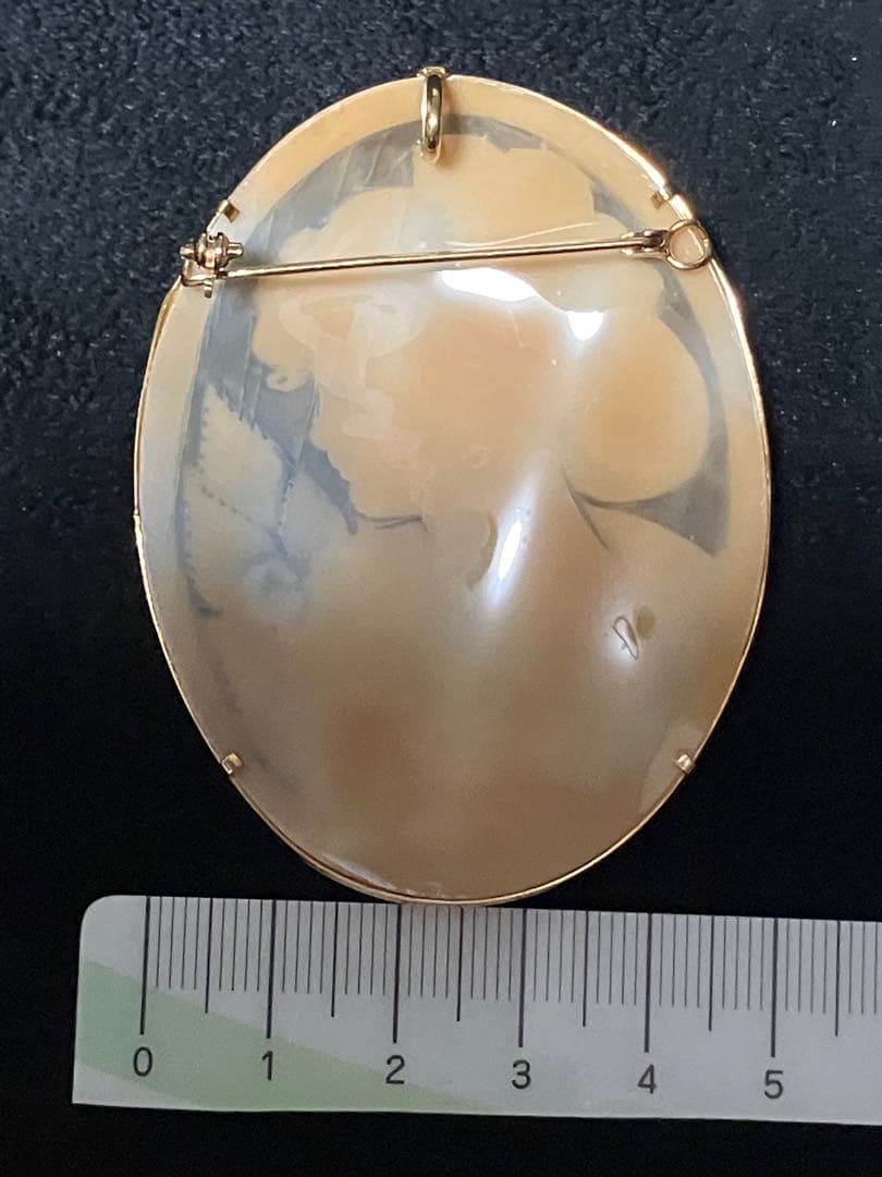 カメオ シェル ブローチ K18